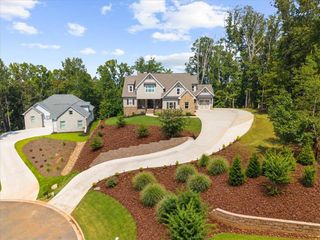 7560 Crestline Drive, Dawsonville, GA 30534