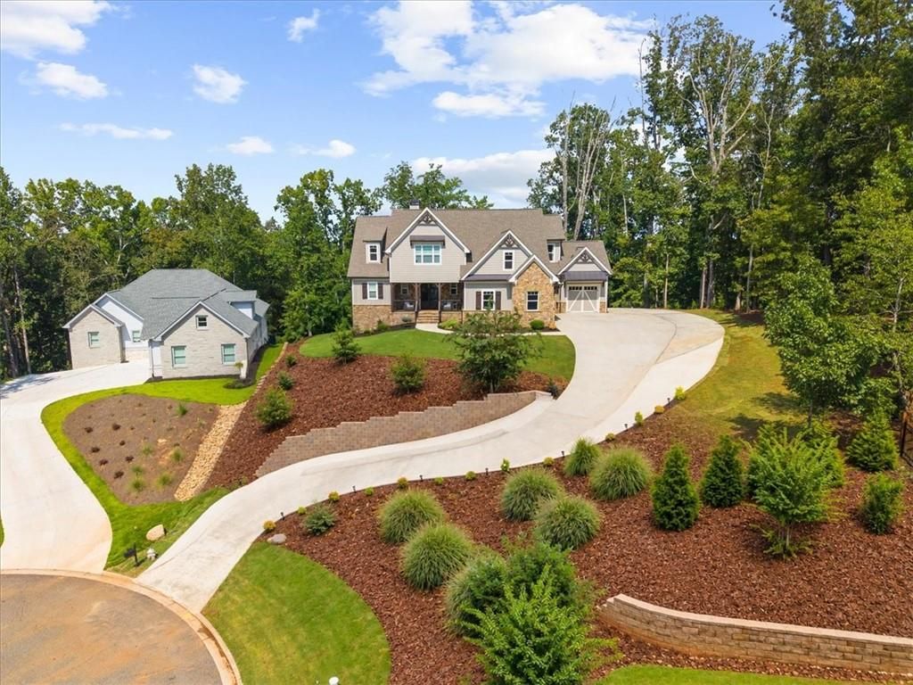 7560 Crestline Drive, Dawsonville, GA 30534