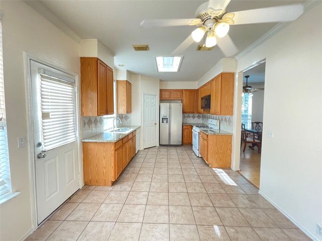 11023 Avery Trace Court, Houston, TX 77065