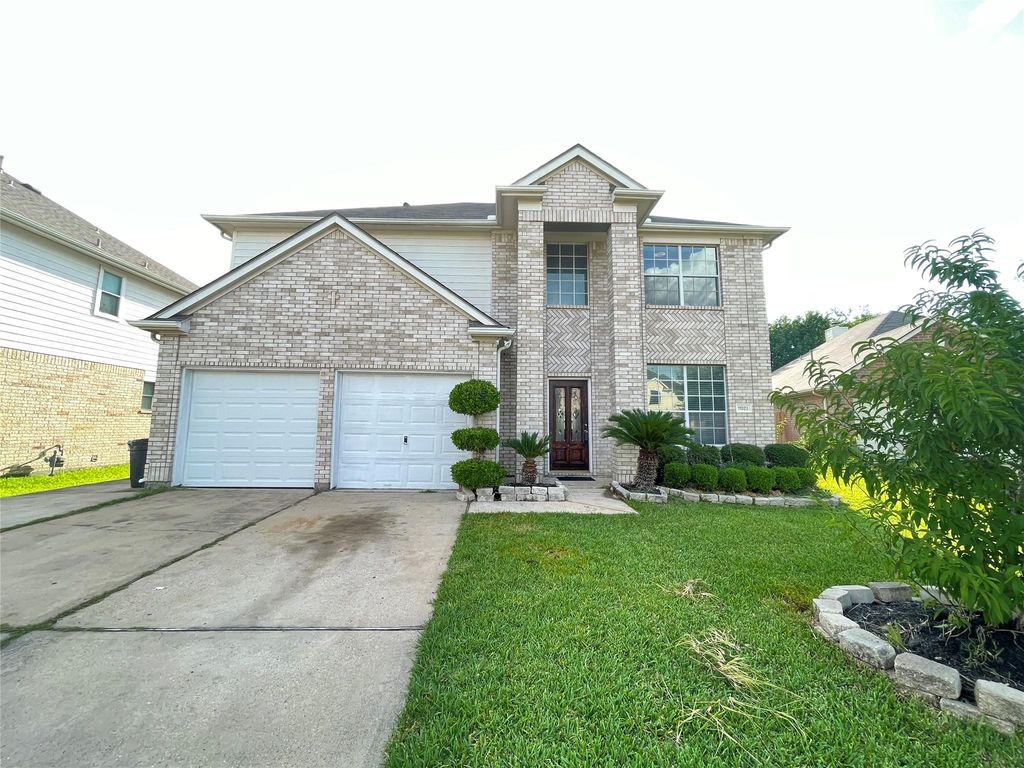 11023 Avery Trace Court, Houston, TX 77065