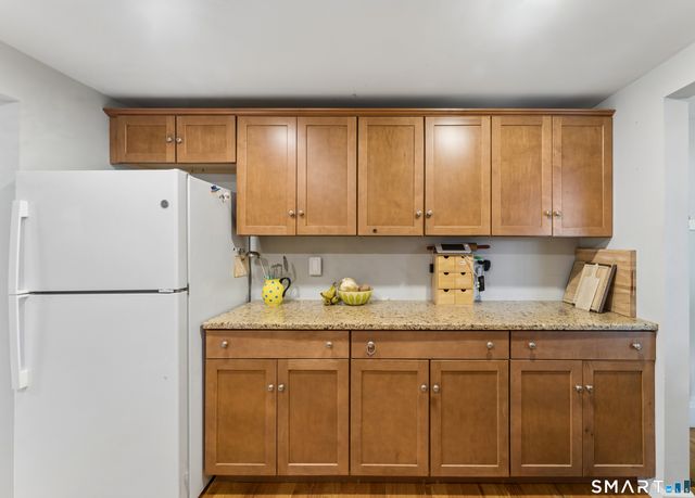29 Poverty Hollow Road, Newtown, CT 06470
