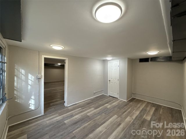 2745 Dogwood Avenue, Charlotte, NC 28206