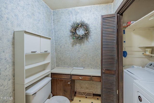 201 Tamassee Drive, Johnson City, TN 37601