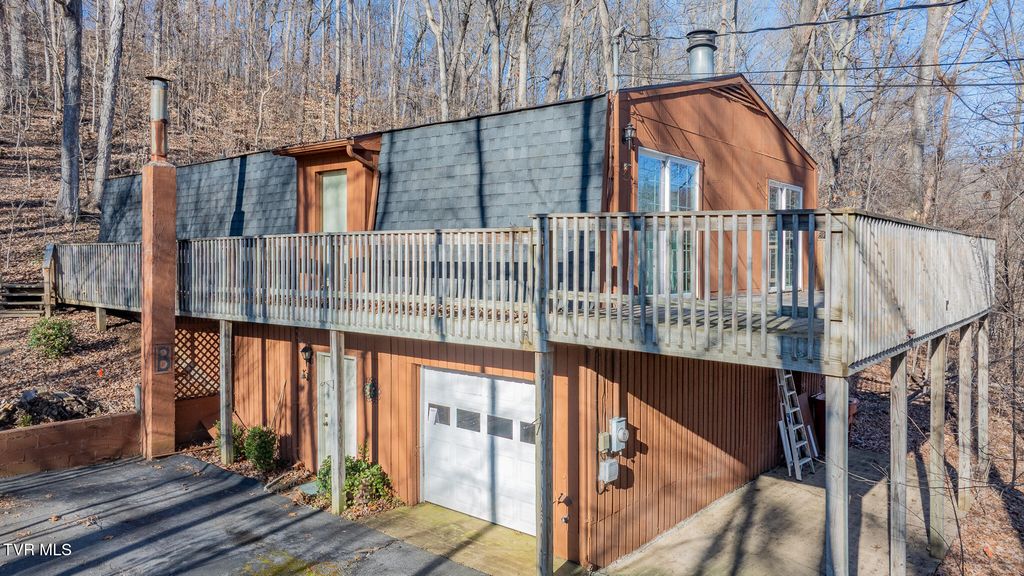 201 Tamassee Drive, Johnson City, TN 37601