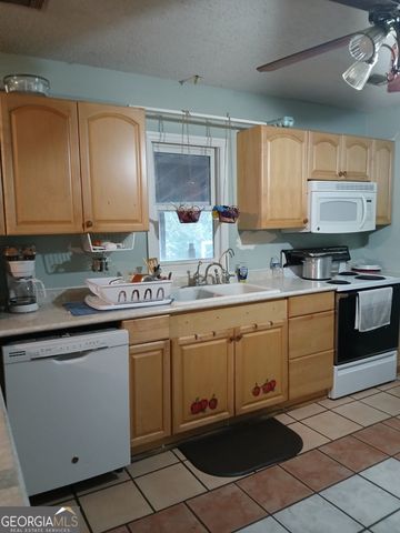 52 Brenda Road, Twin City, GA 30471