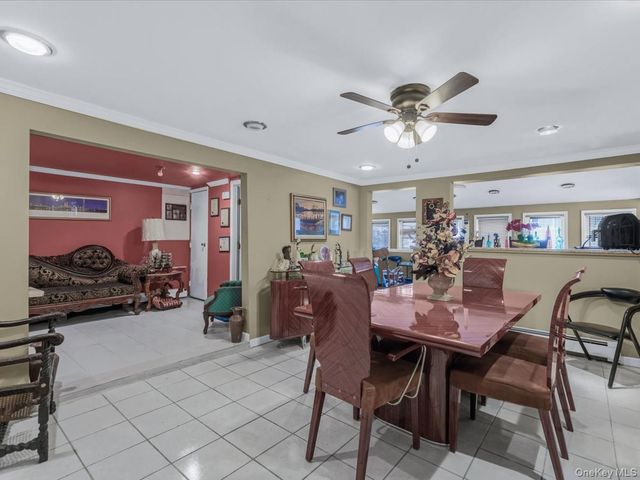 1083 Northgate Court, Uniondale, NY 11553