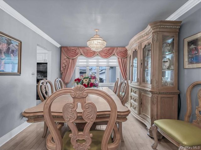 1083 Northgate Court, Uniondale, NY 11553