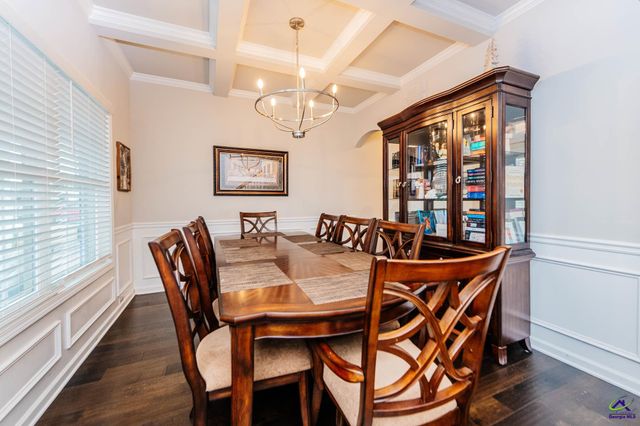 223 Shoshone Circle, Kathleen, GA 31047