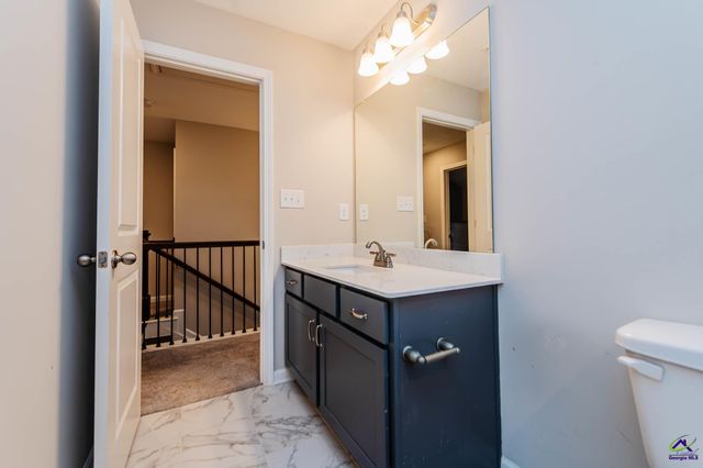 223 Shoshone Circle, Kathleen, GA 31047