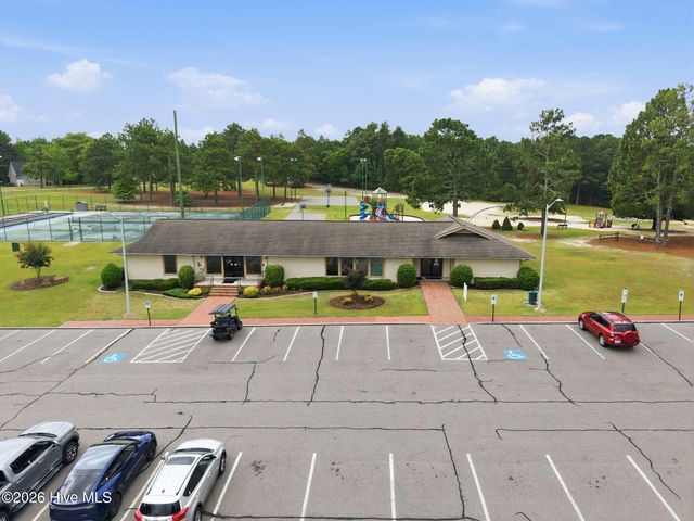 200 Devonshire Avenue W, Seven Lakes, NC 27376