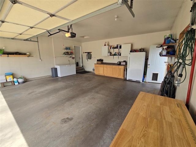 3336 Sanford Lane, Eau Claire, WI 54703