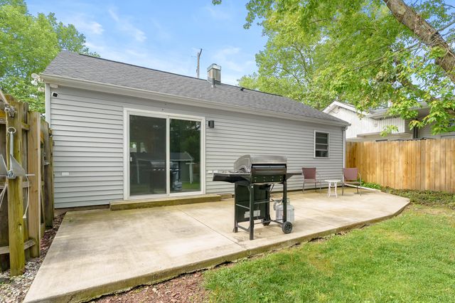 606 Pleasant Avenue, Kalamazoo, MI 49008