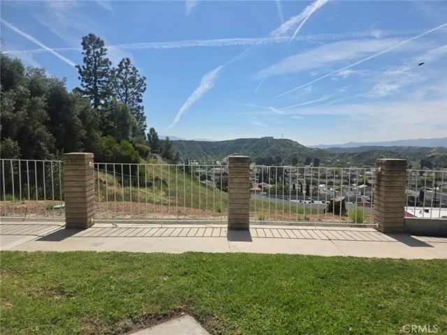 26938 Via Terraza, Saugus, CA 91350