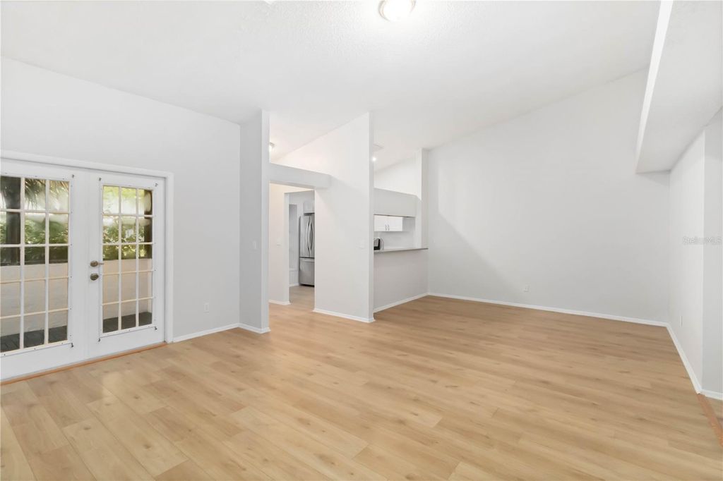 Image 3 of property listing at 602 RODEO DRIVE, Largo, FL 33771