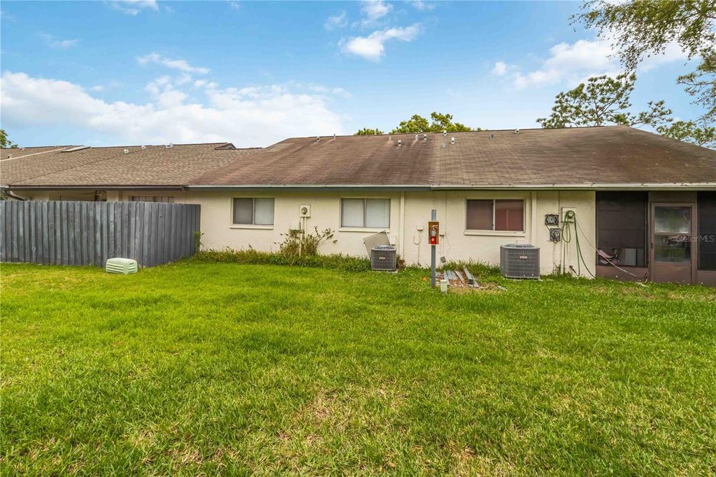 Image 23 of property listing at 602 RODEO DRIVE, Largo, FL 33771