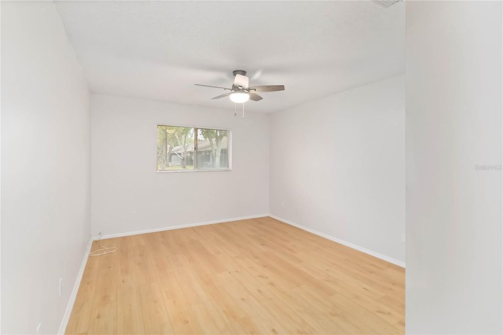 Image 8 of property listing at 602 RODEO DRIVE, Largo, FL 33771