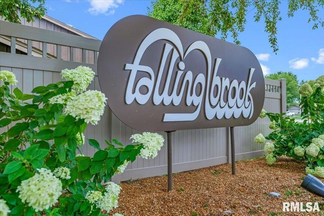 6 REDWOOD Lane, Springfield, IL 62704