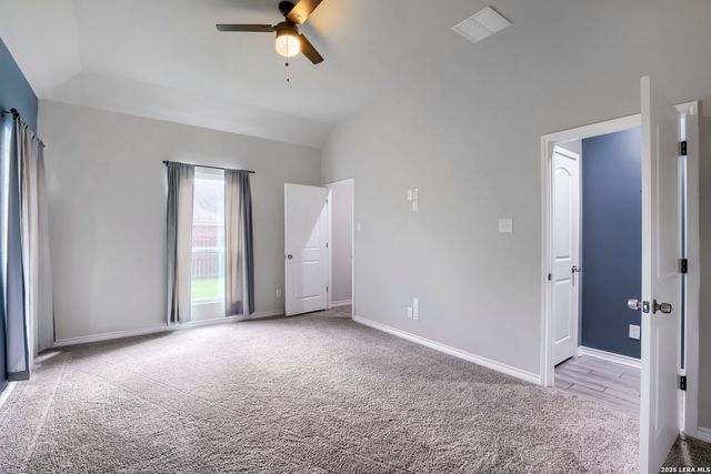 15710 Fair Ln, Selma, TX 78154