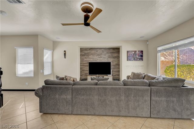 2660 Strichen Avenue, Henderson, NV 89044