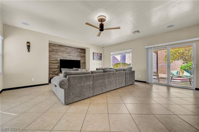 2660 Strichen Avenue, Henderson, NV 89044