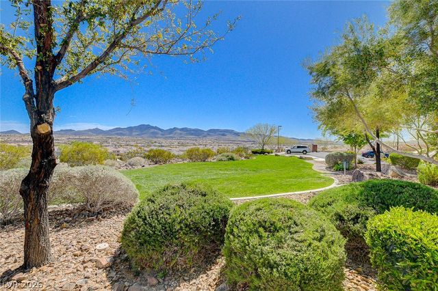 2660 Strichen Avenue, Henderson, NV 89044