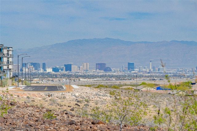 2660 Strichen Avenue, Henderson, NV 89044