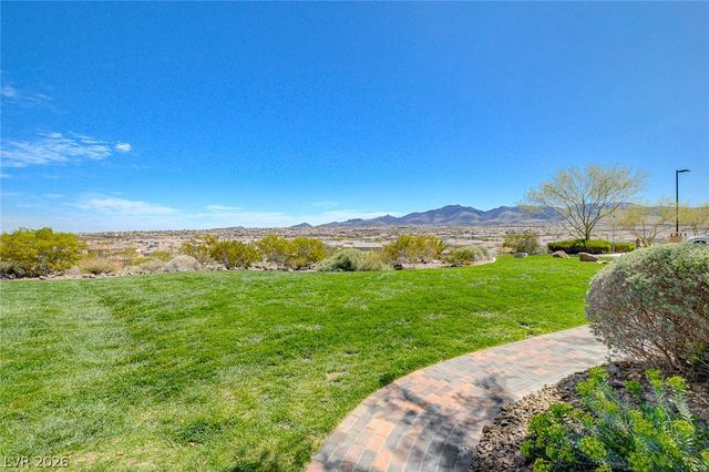 2660 Strichen Avenue, Henderson, NV 89044
