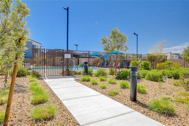 2660 Strichen Avenue, Henderson, NV 89044