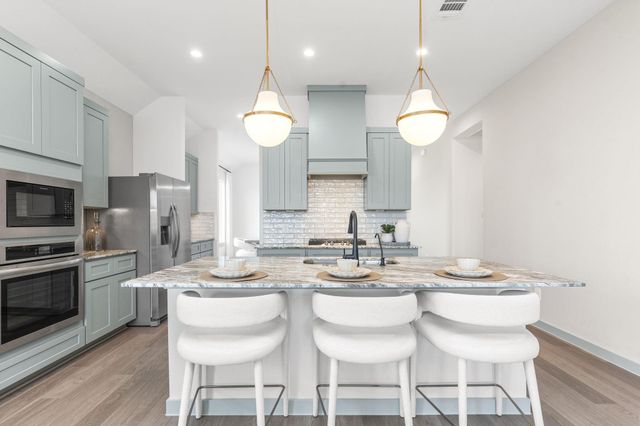 2304 Poseidon, League City, TX 77573