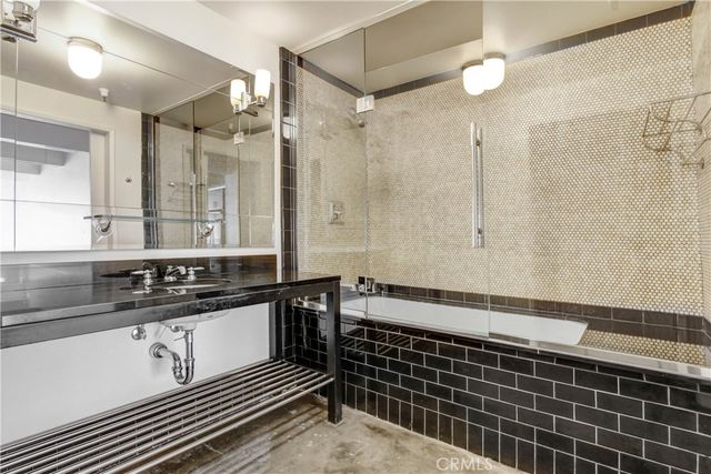 849 S Broadway, Los Angeles, CA 90014