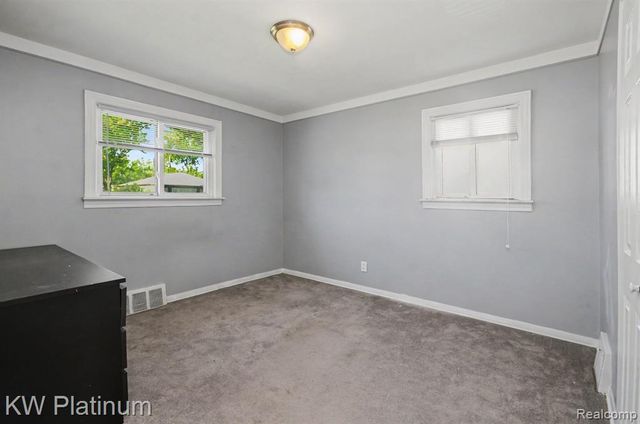 23647 Beverly Street, Saint Clair Shores, MI 48082