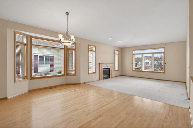 7933 Victoria Curve, Saint Louis Park, MN 55426