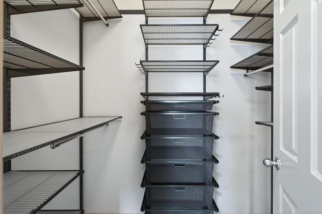 7933 Victoria Curve, Saint Louis Park, MN 55426