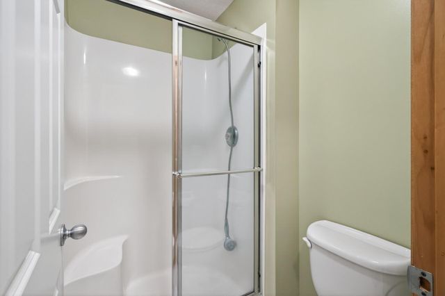 7933 Victoria Curve, Saint Louis Park, MN 55426