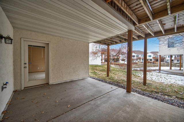 7933 Victoria Curve, Saint Louis Park, MN 55426