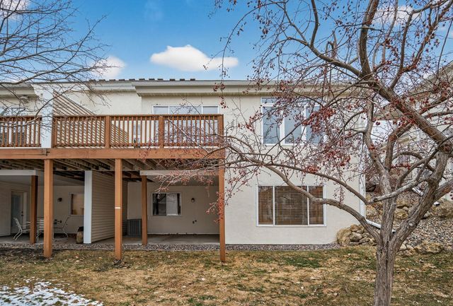 7933 Victoria Curve, Saint Louis Park, MN 55426