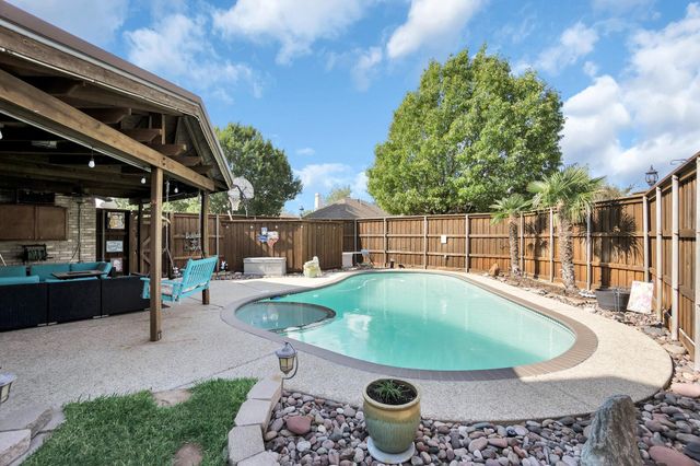 6111 N Arlington Drive N, Frisco, TX 75035