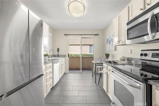 5215 Box Canyon Court 20B, Yorba Linda, CA 92887