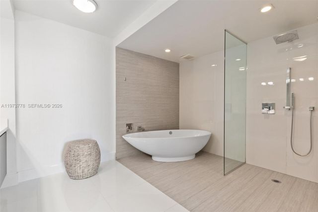 300 Sunny Isles Blvd 4-1705, Sunny Isles Beach, FL 33160