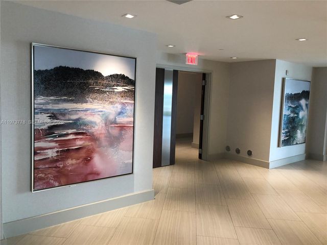 300 Sunny Isles Blvd 4-1705, Sunny Isles Beach, FL 33160