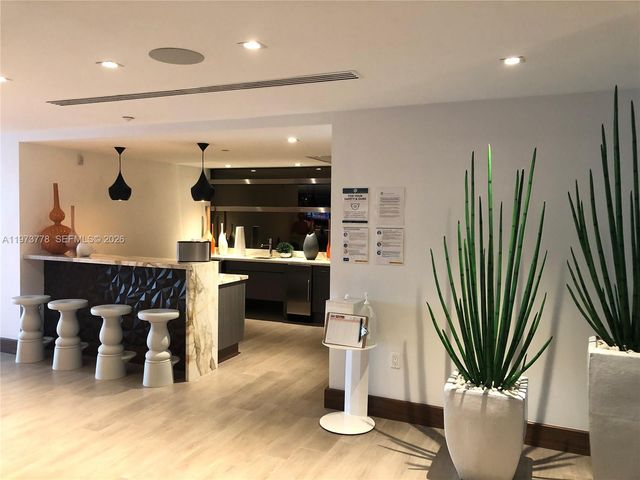 300 Sunny Isles Blvd 4-1705, Sunny Isles Beach, FL 33160