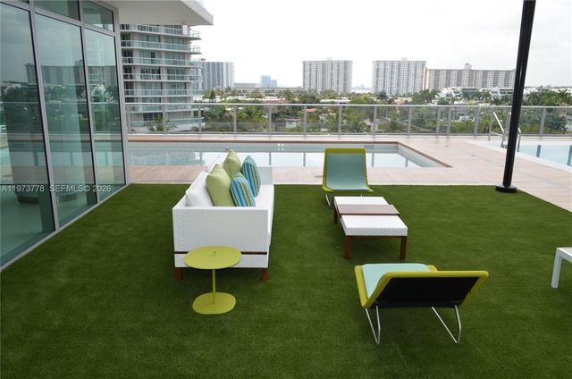 300 Sunny Isles Blvd 4-1705, Sunny Isles Beach, FL 33160