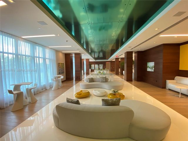 300 Sunny Isles Blvd 4-1705, Sunny Isles Beach, FL 33160