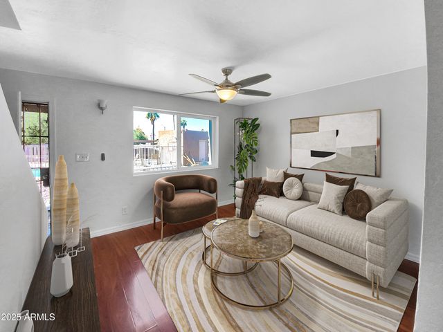 1750 E MATEO Circle 103, Mesa, AZ 85204