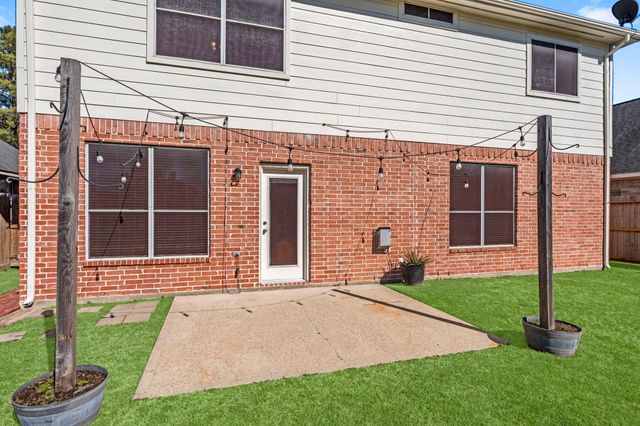 19327 Dickson Park Drive, Spring, TX 77373