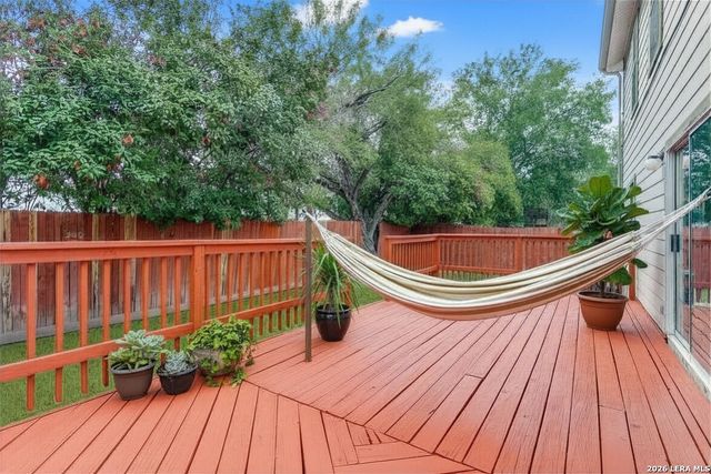 4735 Brook North Dr, San Antonio, TX 78238