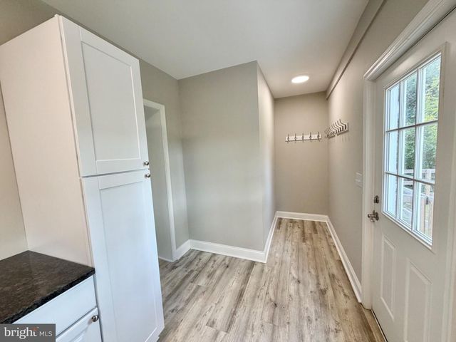 5 GRAHAM ST, Fredericksburg, VA 22405