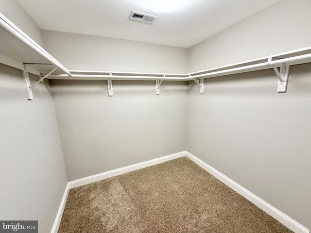 5 GRAHAM ST, Fredericksburg, VA 22405