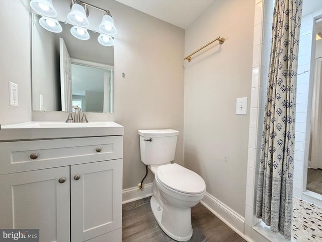 5 GRAHAM ST, Fredericksburg, VA 22405