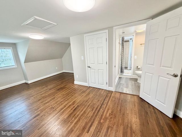 5 GRAHAM ST, Fredericksburg, VA 22405